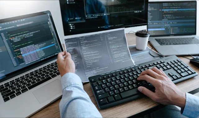 手机AI智能视频合成软件下载安装免费版(探索未来视效，打造个性化视频内容)